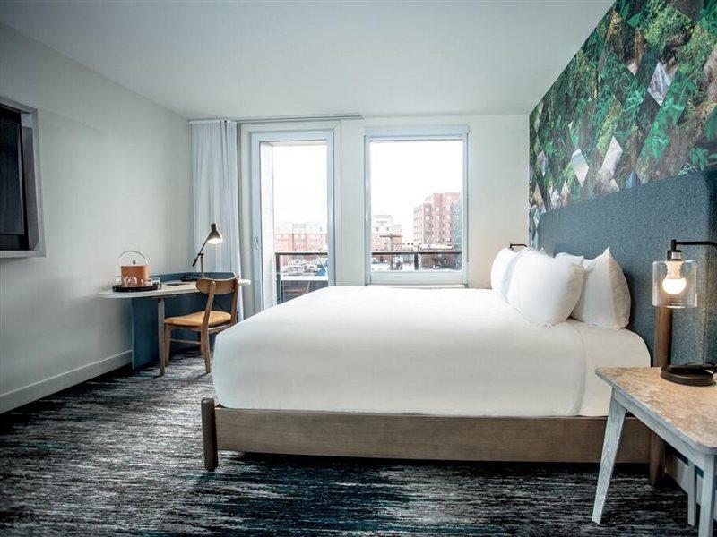 Canvas Moncton, Tapestry Collection By Hilton Экстерьер фото