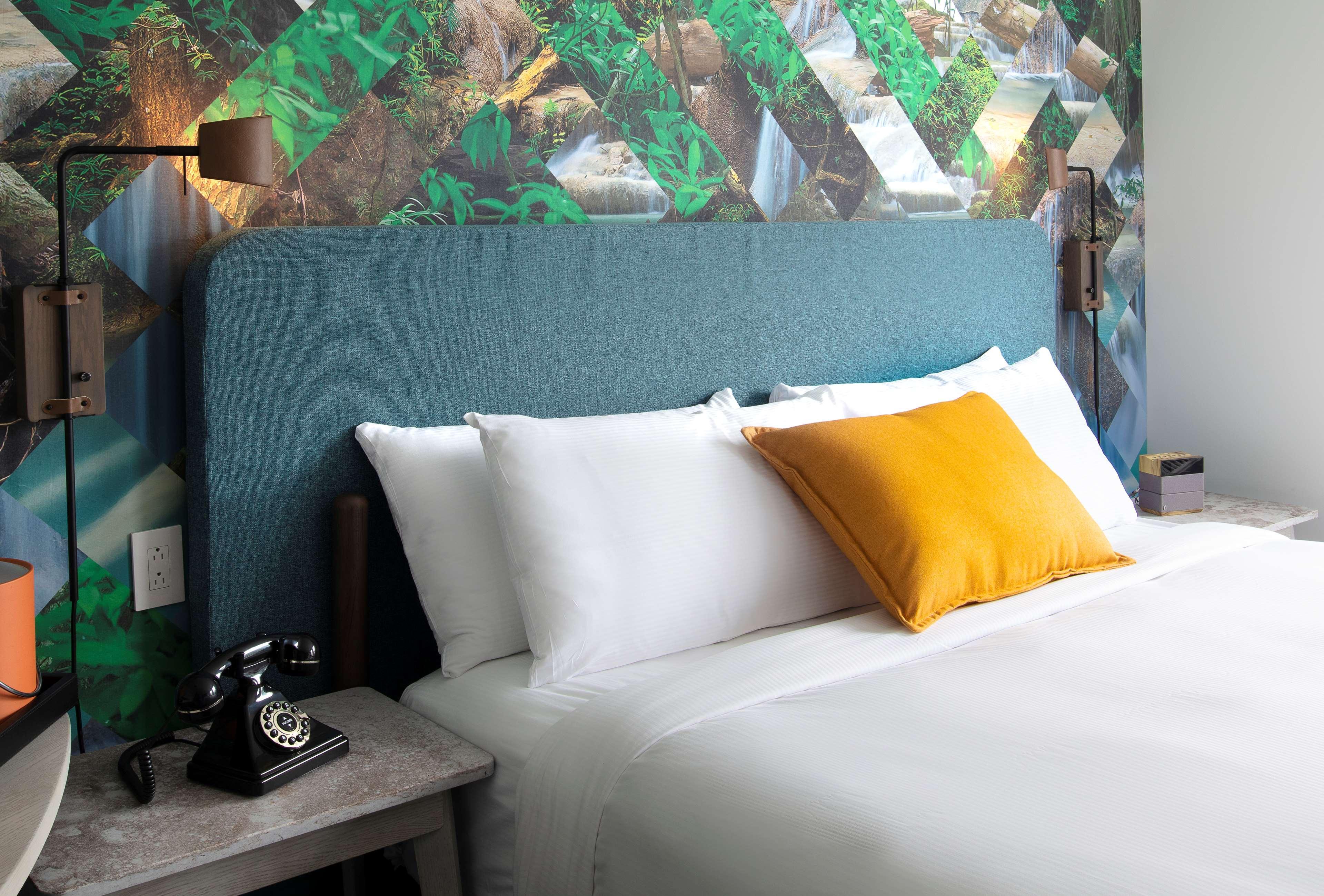 Canvas Moncton, Tapestry Collection By Hilton Экстерьер фото