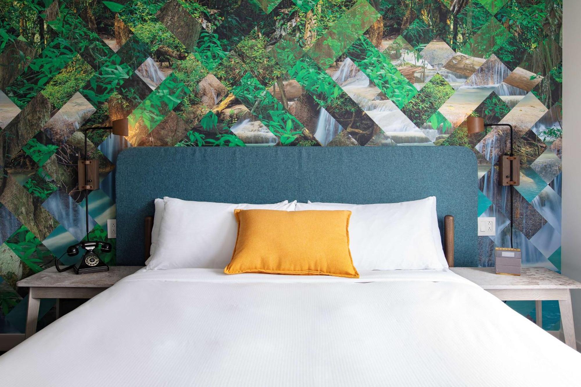 Canvas Moncton, Tapestry Collection By Hilton Экстерьер фото
