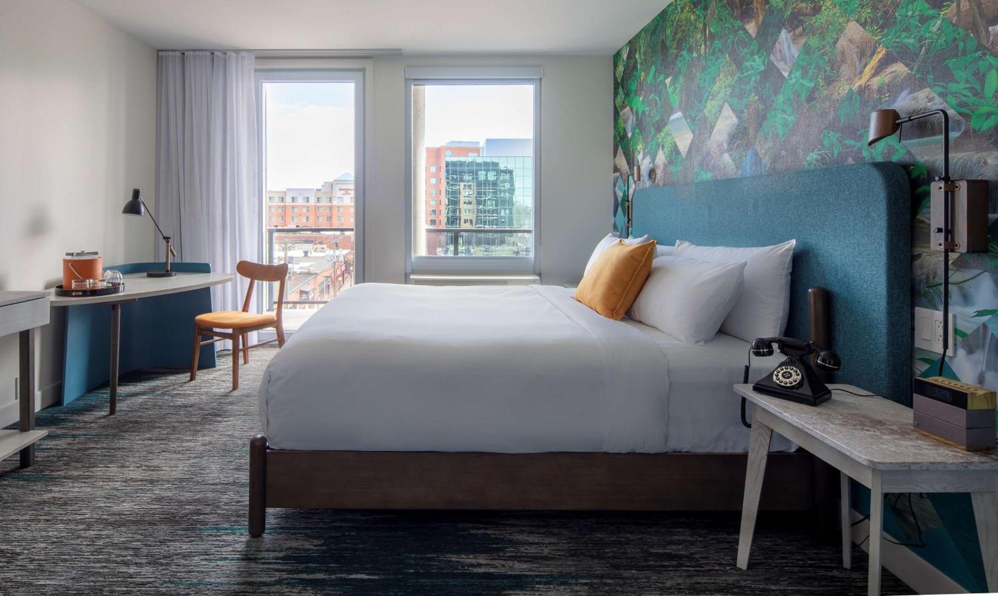 Canvas Moncton, Tapestry Collection By Hilton Экстерьер фото